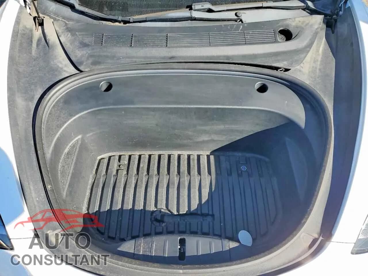 2021 TESLA MODEL 3 Damaged VIN 5YJ3E1EA4MF930724 – photo 11 2021 TESLA MODEL 3 Damaged VIN 5YJ3E1EA4MF930724 – photo 11