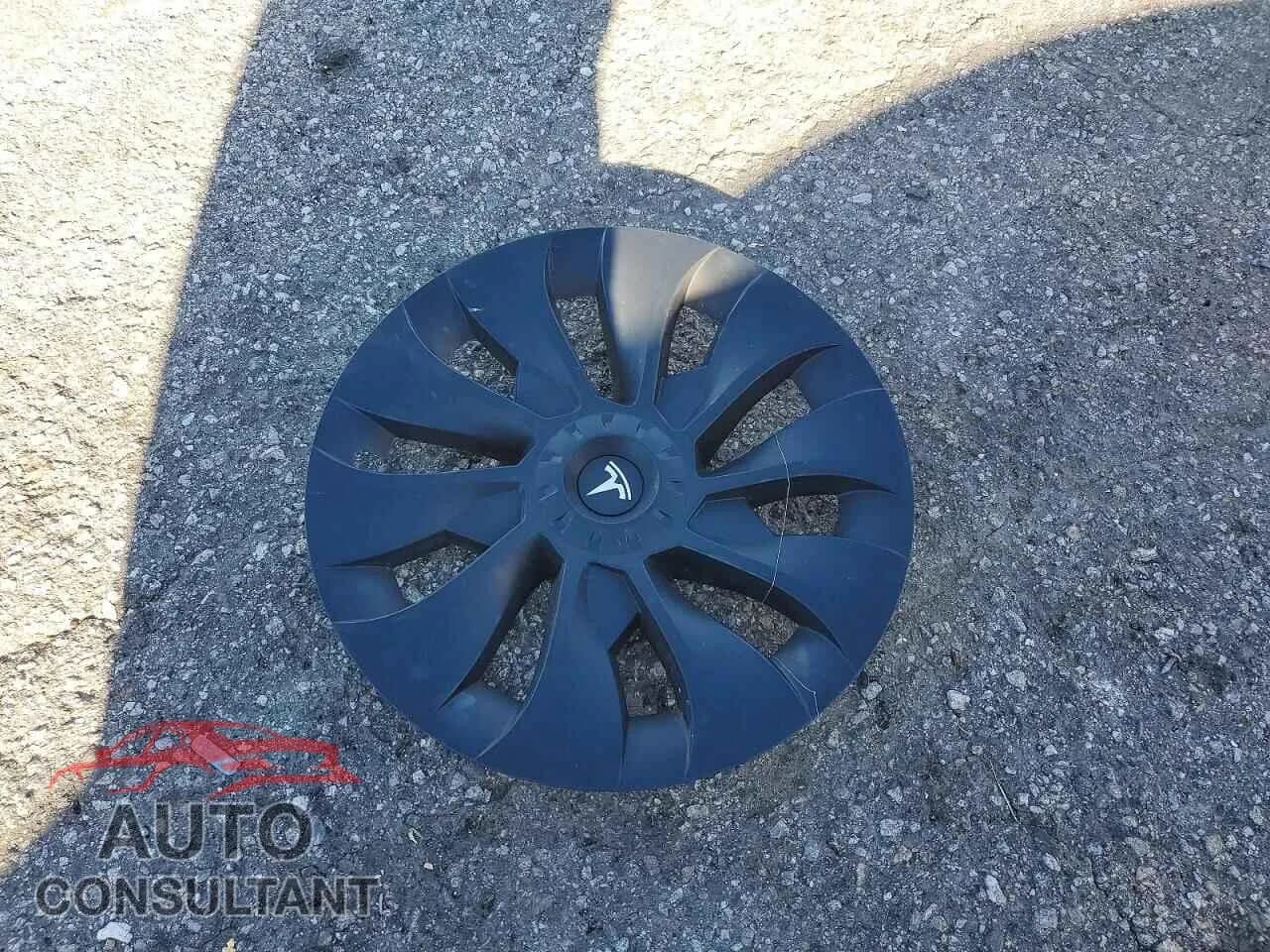 2021 TESLA MODEL 3 Damaged VIN 5YJ3E1EA4MF930724 – photo 12 2021 TESLA MODEL 3 Damaged VIN 5YJ3E1EA4MF930724 – photo 12