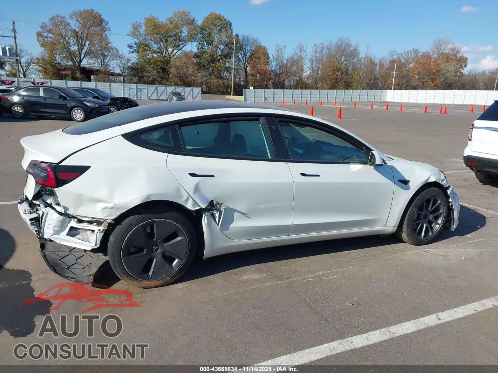 2023 TESLA MODEL 3 Damaged VIN 5YJ3E1EA4PF501409 – photo 12 2023 TESLA MODEL 3 Damaged VIN 5YJ3E1EA4PF501409 – photo 12