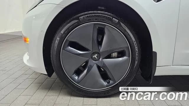 2020 Tesla Model 3 Standard Range Plue RWD Sold VIN 5YJ3E1EA5LF691392 – engine bay 2020 Tesla Model 3 Standard Range Plue RWD Sold VIN 5YJ3E1EA5LF691392 – engine bay
