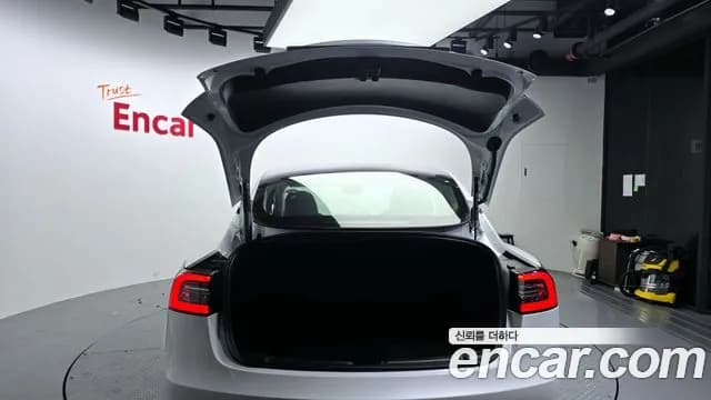 2023 Tesla Model 3 RWD Sold VIN 5YJ3E1EA8PF564934 – exterior detail 2023 Tesla Model 3 RWD Sold VIN 5YJ3E1EA8PF564934 – exterior detail