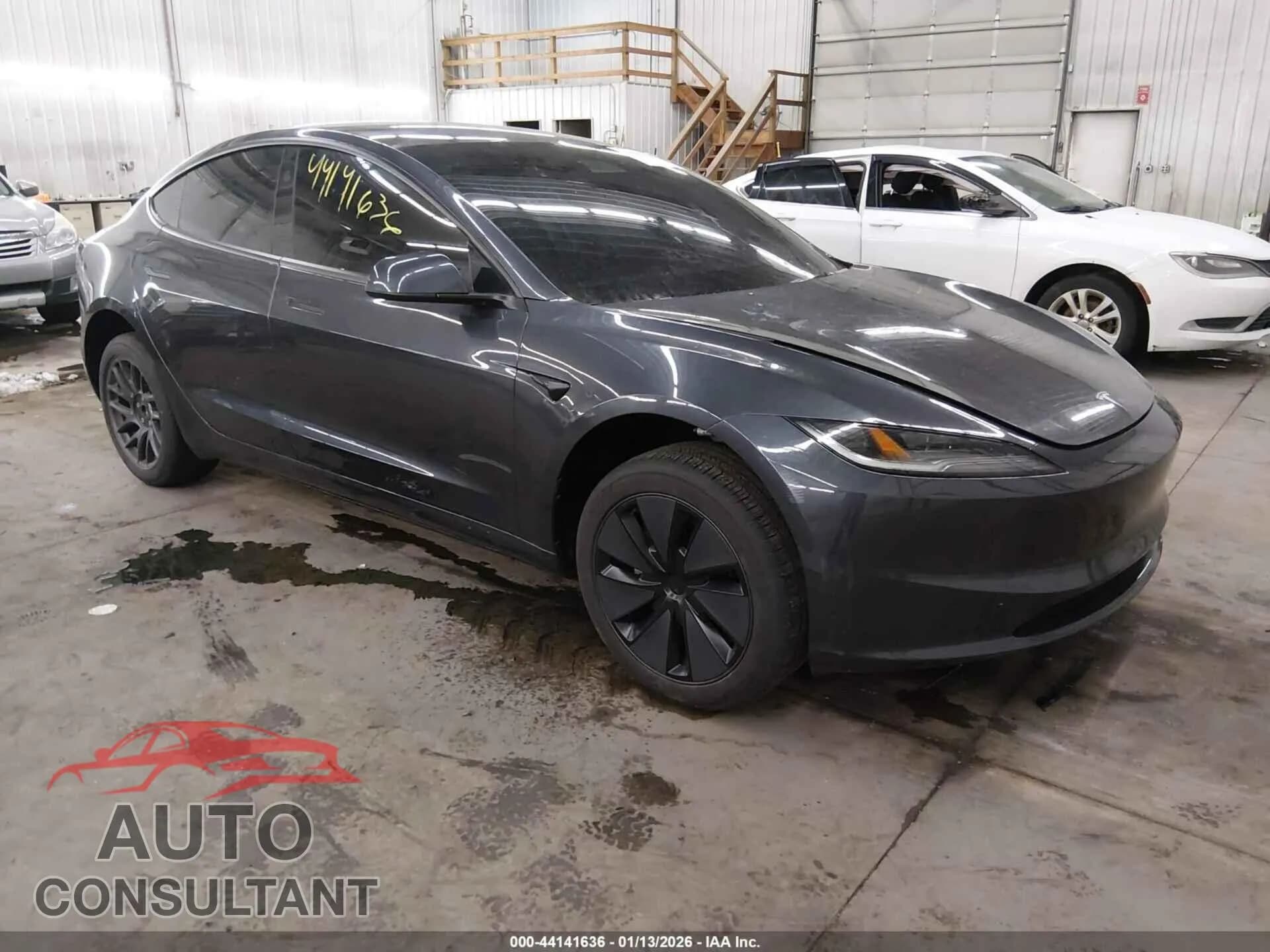 2025 TESLA MODEL 3 Damaged VIN 5YJ3E1EA8SF010446 – front exterior 2025 TESLA MODEL 3 Damaged VIN 5YJ3E1EA8SF010446 – front exterior