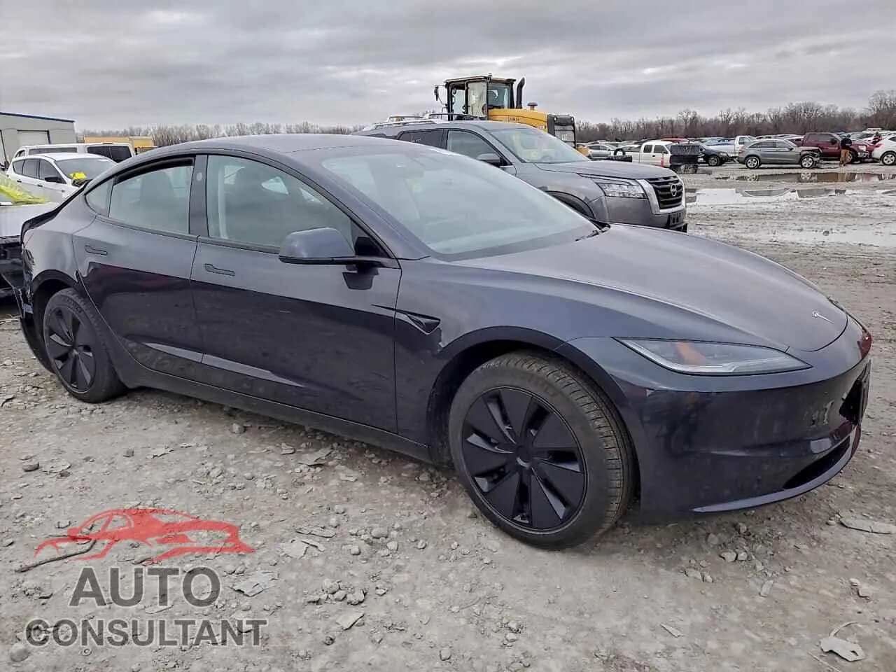 2025 TESLA MODEL 3 Damaged VIN 5YJ3E1EA8SF989904 – dashboard 2025 TESLA MODEL 3 Damaged VIN 5YJ3E1EA8SF989904 – dashboard