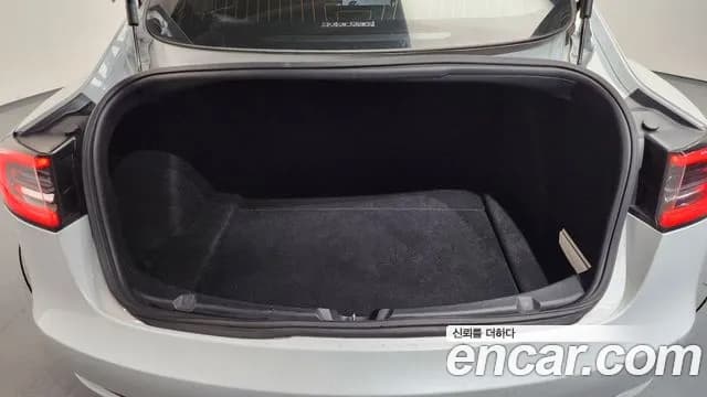 2020 Tesla Model 3 Standard Range Plue RWD Sold VIN 5YJ3E1EA9LF654264 – undercarriage 2020 Tesla Model 3 Standard Range Plue RWD Sold VIN 5YJ3E1EA9LF654264 – undercarriage