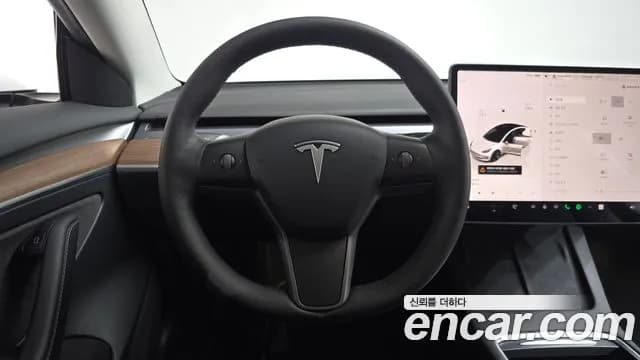2022 Tesla Model 3 Long Range AWD Sold VIN 5YJ3E1EB0NF227387 – interior seats 2022 Tesla Model 3 Long Range AWD Sold VIN 5YJ3E1EB0NF227387 – interior seats