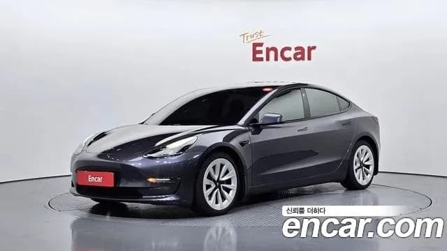 2021 Tesla Model 3 Long Range AWD Sold VIN 5YJ3E1EB1MF952527 – exterior detail 2021 Tesla Model 3 Long Range AWD Sold VIN 5YJ3E1EB1MF952527 – exterior detail