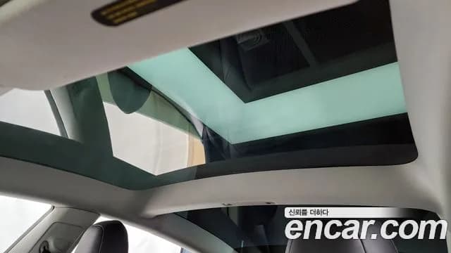 2022 Tesla Model 3 Long Range AWD Sold VIN 5YJ3E1EB4NF228803 – exterior detail 2022 Tesla Model 3 Long Range AWD Sold VIN 5YJ3E1EB4NF228803 – exterior detail