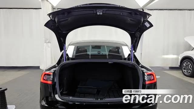 2020 Tesla Model 3 Long Range AWD Sold VIN 5YJ3E1EB5LF584836 – undercarriage 2020 Tesla Model 3 Long Range AWD Sold VIN 5YJ3E1EB5LF584836 – undercarriage