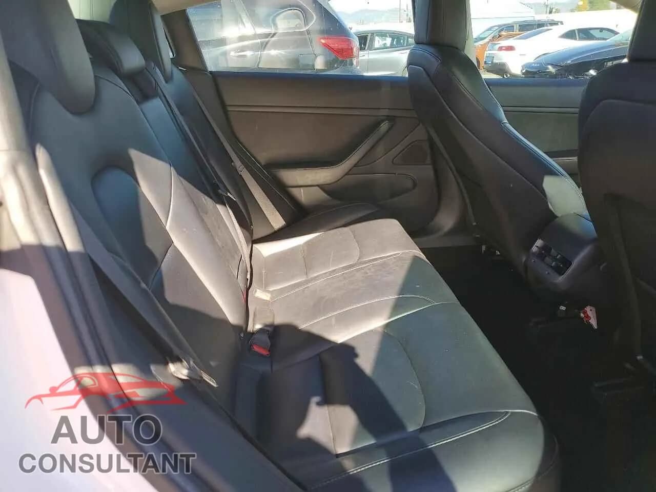 2018 TESLA MODEL 3 Damaged VIN 5YJ3E1EB9JF067682 – odometer reading 2018 TESLA MODEL 3 Damaged VIN 5YJ3E1EB9JF067682 – odometer reading