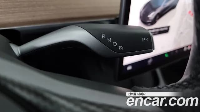 2022 Tesla Model 3 Long Range AWD Sold VIN 5YJ3E1EBXNF229146 – interior seats 2022 Tesla Model 3 Long Range AWD Sold VIN 5YJ3E1EBXNF229146 – interior seats