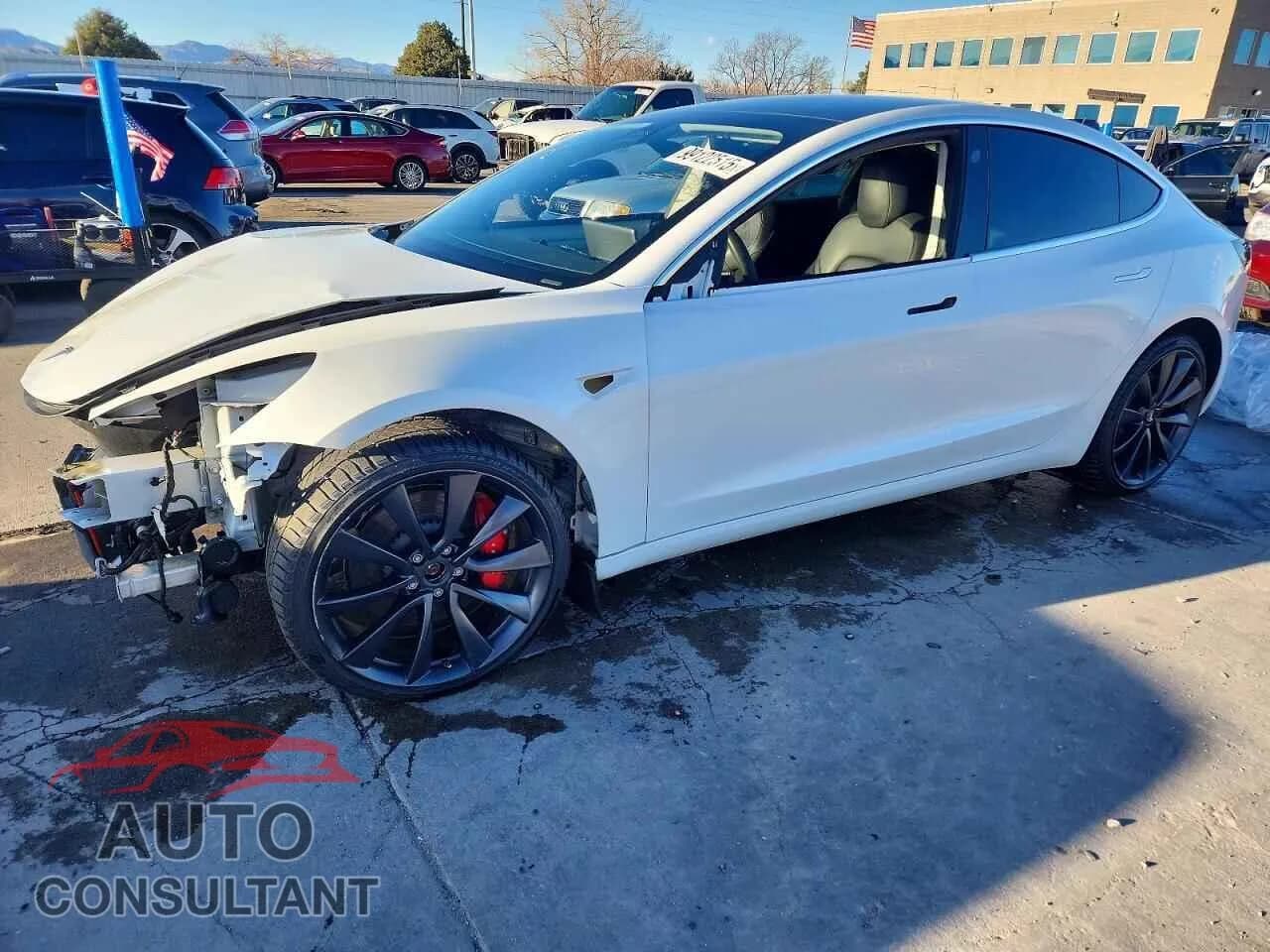 2020 TESLA MODEL 3 Damaged VIN 5YJ3E1EC3LF641382 – front exterior 2020 TESLA MODEL 3 Damaged VIN 5YJ3E1EC3LF641382 – front exterior