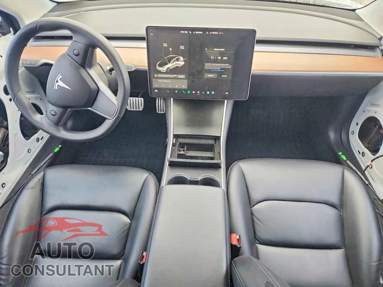 2020 TESLA MODEL 3 Damaged VIN 5YJ3E1EC3LF641382 – undercarriage 2020 TESLA MODEL 3 Damaged VIN 5YJ3E1EC3LF641382 – undercarriage