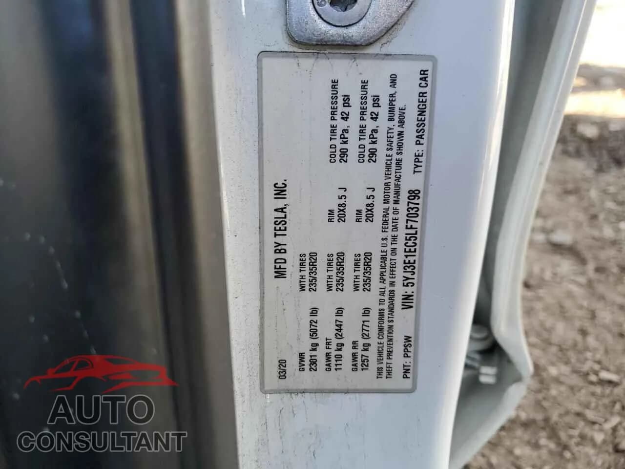 2020 TESLA MODEL 3 Damaged VIN 5YJ3E1EC5LF703798 – photo 13 2020 TESLA MODEL 3 Damaged VIN 5YJ3E1EC5LF703798 – photo 13