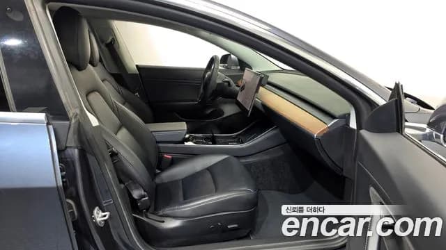 2020 Tesla Model 3 Performance AWD Sold VIN 5YJ3E1EC8LF756320 – rear exterior 2020 Tesla Model 3 Performance AWD Sold VIN 5YJ3E1EC8LF756320 – rear exterior