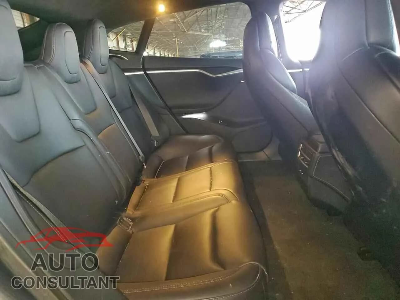 2017 TESLA MODEL S Damaged VIN 5YJSA1E26HF219385 – odometer reading 2017 TESLA MODEL S Damaged VIN 5YJSA1E26HF219385 – odometer reading