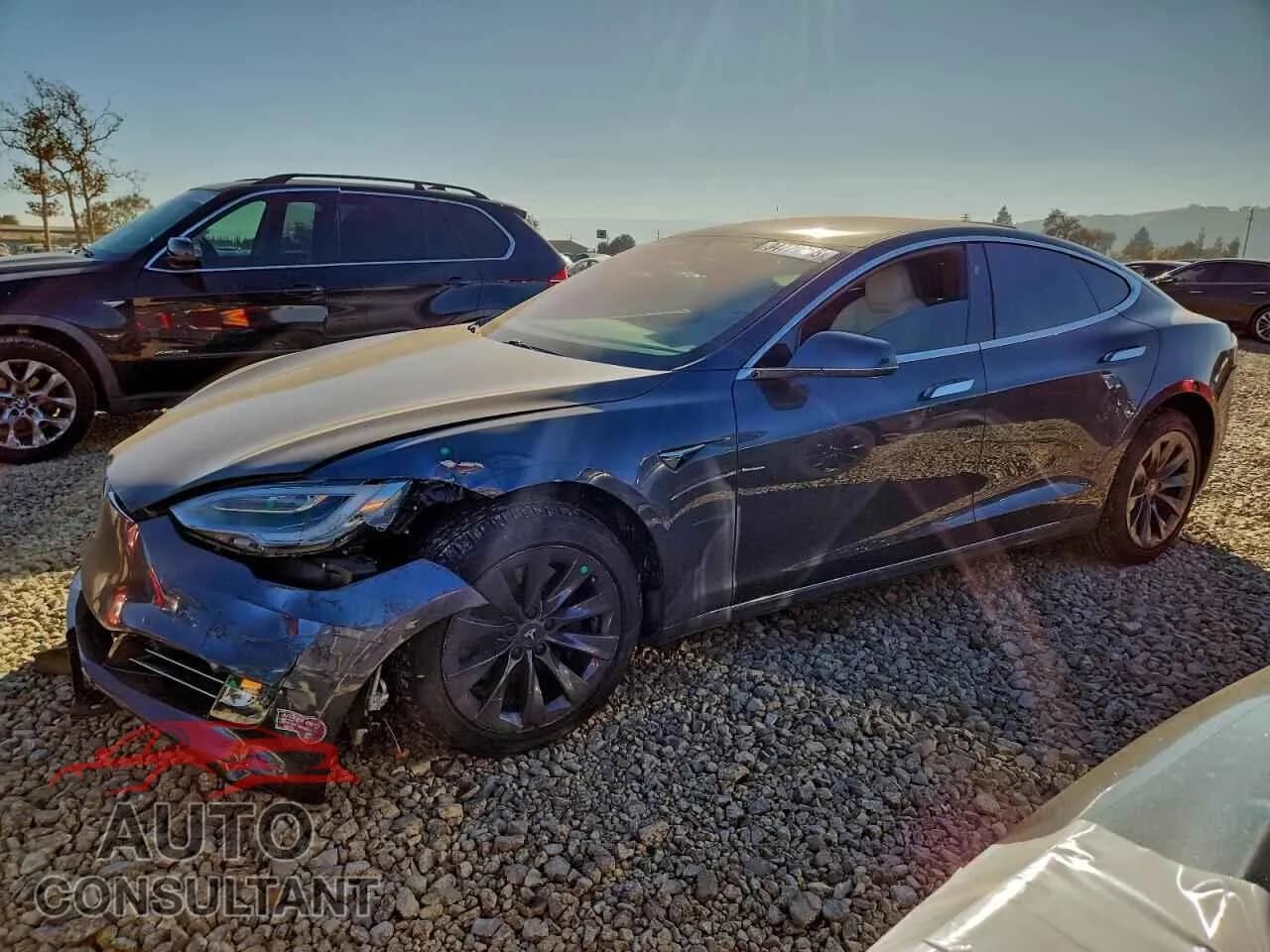 2020 TESLA MODEL S Damaged VIN 5YJSA1E28LF399994 – front exterior 2020 TESLA MODEL S Damaged VIN 5YJSA1E28LF399994 – front exterior