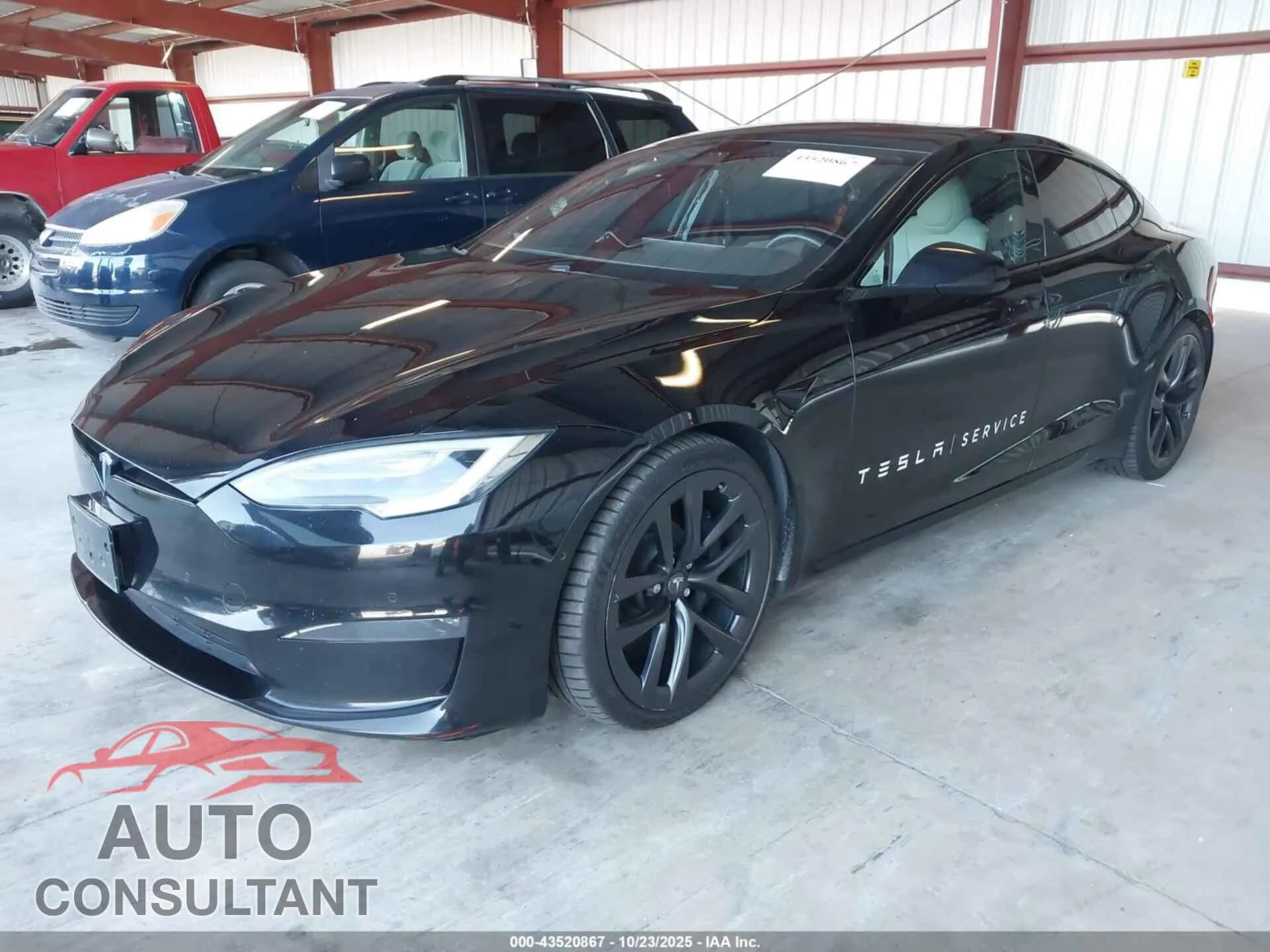 2021 TESLA MODEL S Damaged VIN 5YJSA1E5XMF428293 – rear exterior 2021 TESLA MODEL S Damaged VIN 5YJSA1E5XMF428293 – rear exterior
