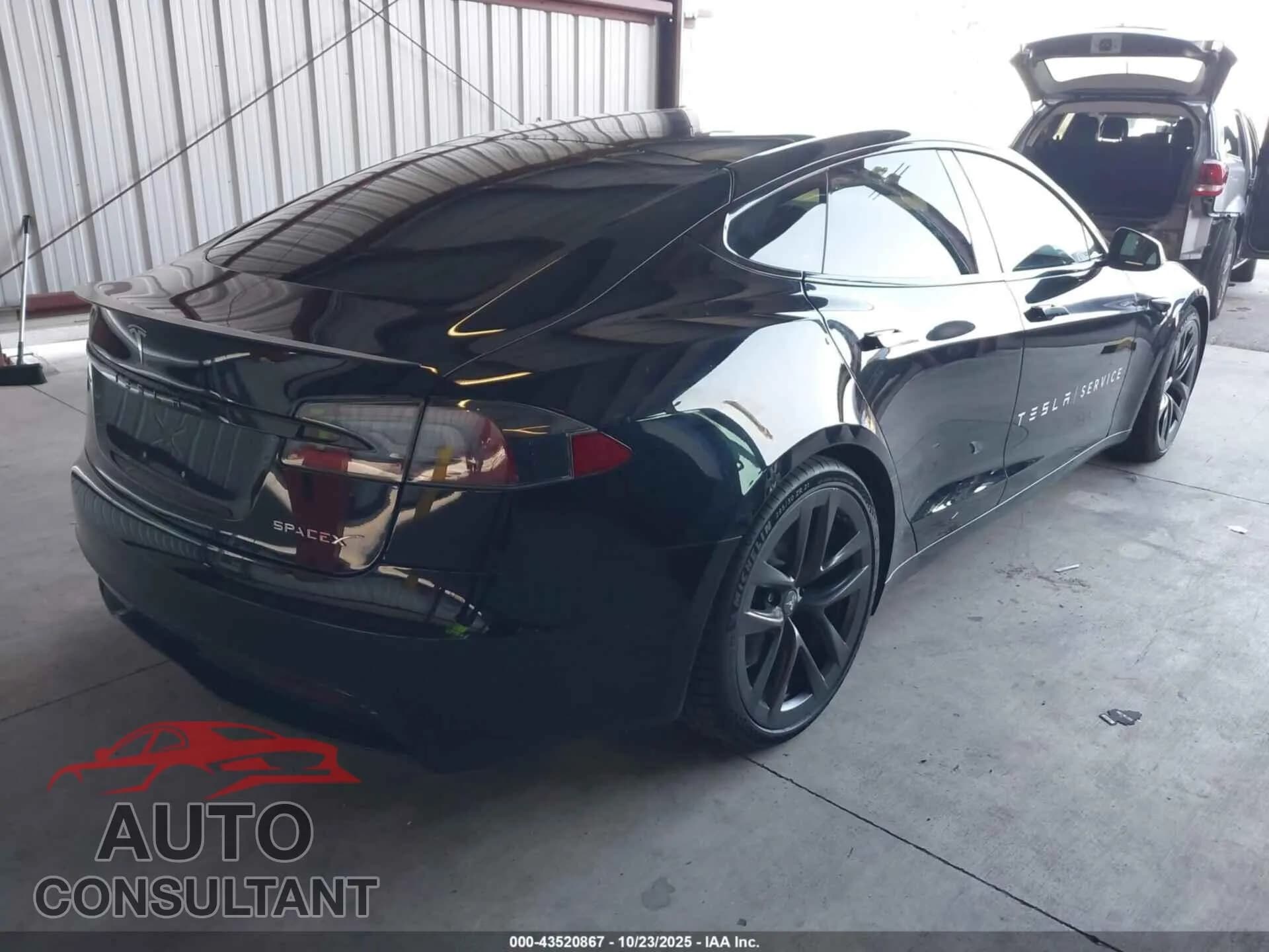 2021 TESLA MODEL S Damaged VIN 5YJSA1E5XMF428293 – dashboard 2021 TESLA MODEL S Damaged VIN 5YJSA1E5XMF428293 – dashboard