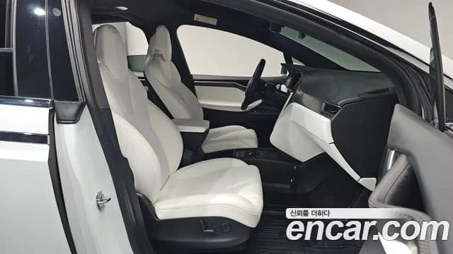 2018 Tesla Model X 100D Sold VIN 5YJXCAE22JF125977 – engine bay 2018 Tesla Model X 100D Sold VIN 5YJXCAE22JF125977 – engine bay