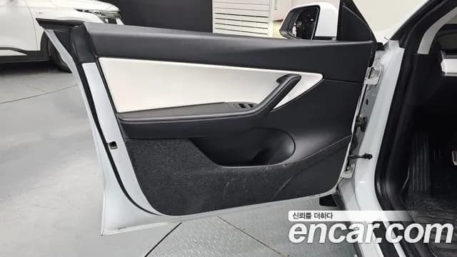 2021 Tesla Model Y Standard Range RWD Sold VIN 5YJYGDED111111111 – dashboard 2021 Tesla Model Y Standard Range RWD Sold VIN 5YJYGDED111111111 – dashboard