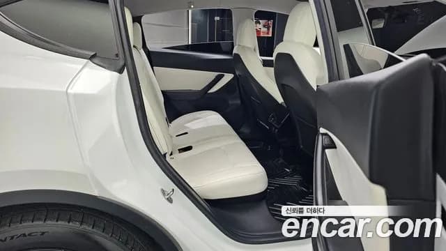 2021 Tesla Model Y Standard Range RWD Sold VIN 5YJYGDED111111111 – photo 14 2021 Tesla Model Y Standard Range RWD Sold VIN 5YJYGDED111111111 – photo 14