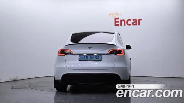 2021 Tesla Model Y Standard Range RWD Sold VIN 5YJYGDED111111111 – photo 18 2021 Tesla Model Y Standard Range RWD Sold VIN 5YJYGDED111111111 – photo 18