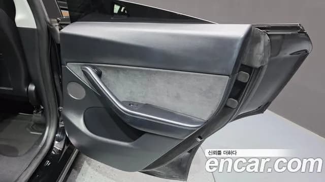 2021 Tesla Model Y Standard Range RWD Sold VIN 5YJYGDED111111111 – photo 43 2021 Tesla Model Y Standard Range RWD Sold VIN 5YJYGDED111111111 – photo 43