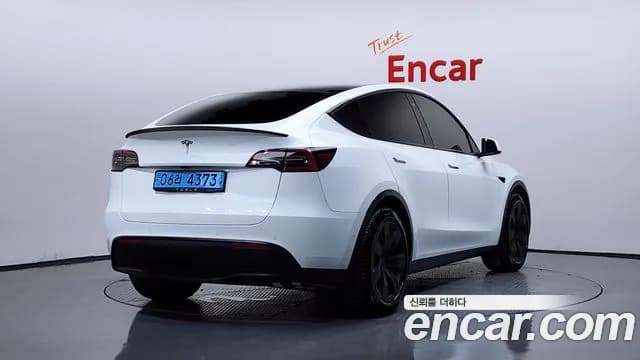 2021 Tesla Model Y Standard Range RWD Sold VIN 5YJYGDED6MF172011 – rear exterior 2021 Tesla Model Y Standard Range RWD Sold VIN 5YJYGDED6MF172011 – rear exterior