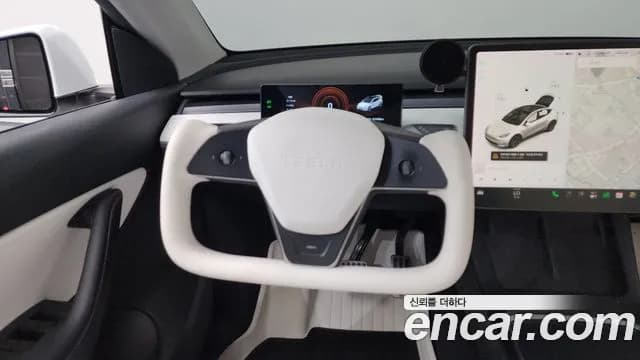 2021 Tesla Model Y Standard Range RWD Sold VIN 5YJYGDED6MF172011 – interior seats 2021 Tesla Model Y Standard Range RWD Sold VIN 5YJYGDED6MF172011 – interior seats