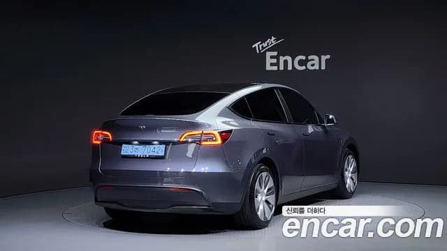 2021 Tesla Model Y Standard Range RWD Sold VIN 5YJYGDED6MF173949 – photo 12 2021 Tesla Model Y Standard Range RWD Sold VIN 5YJYGDED6MF173949 – photo 12