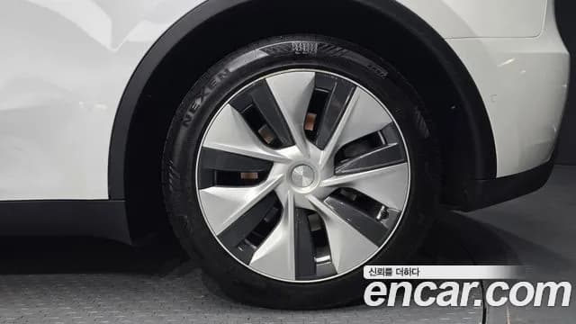 2021 Tesla Model Y Standard Range RWD Sold VIN 5YJYGDED8MF239255 – photo 21 2021 Tesla Model Y Standard Range RWD Sold VIN 5YJYGDED8MF239255 – photo 21