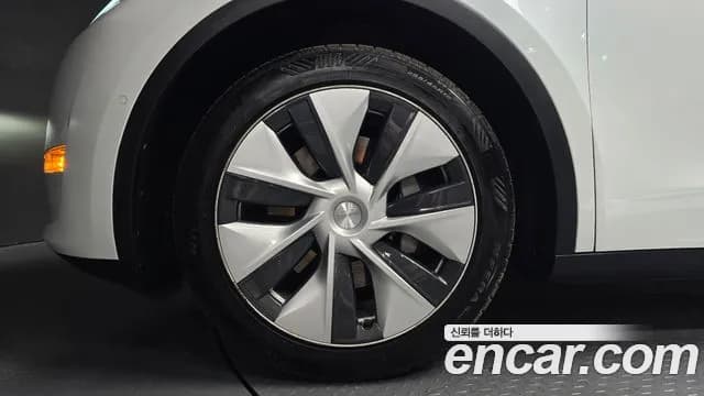 2021 Tesla Model Y Standard Range RWD Sold VIN 5YJYGDED8MF239255 – photo 28 2021 Tesla Model Y Standard Range RWD Sold VIN 5YJYGDED8MF239255 – photo 28