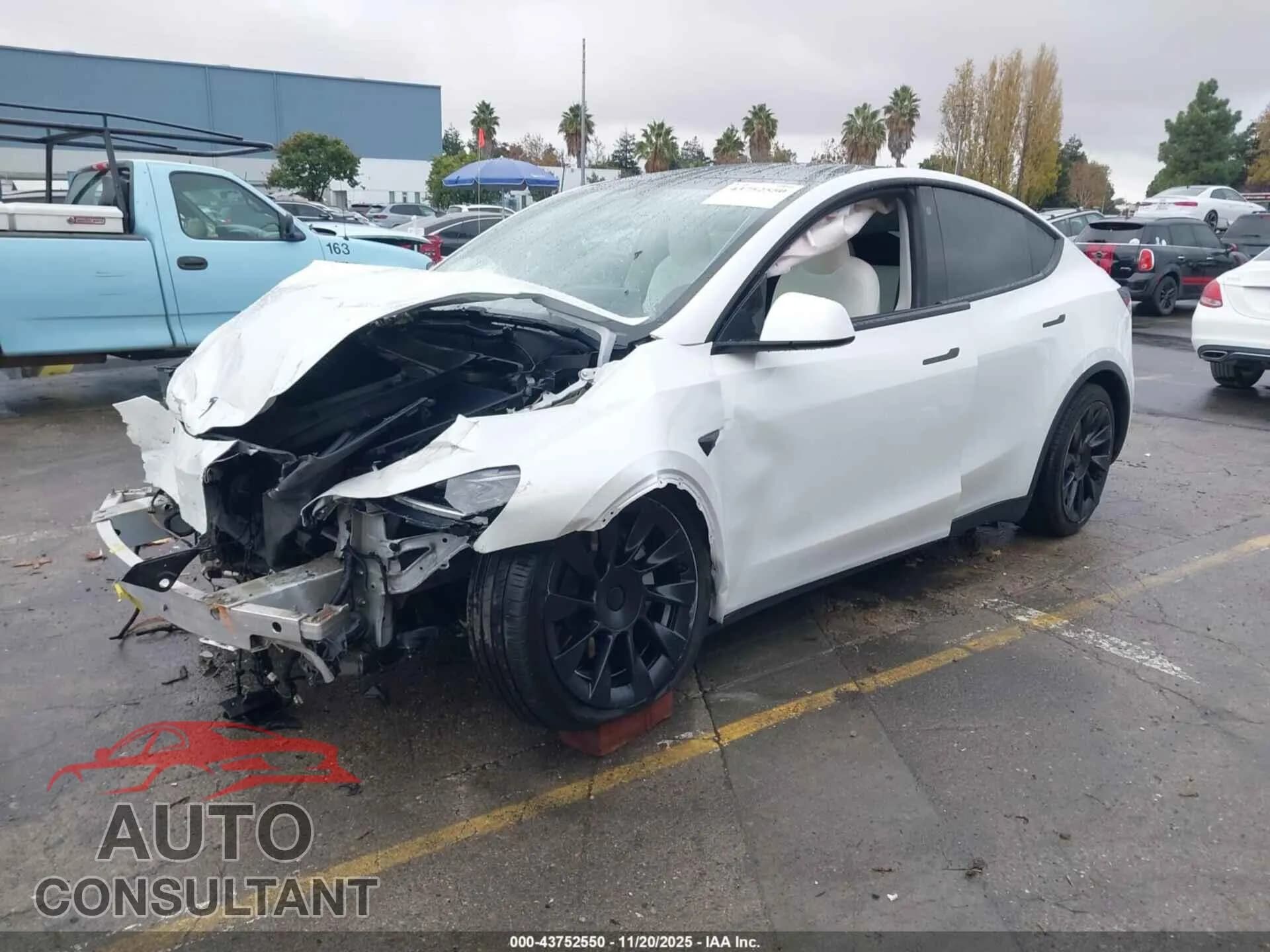 2021 TESLA MODEL Y Damaged VIN 5YJYGDEE4MF081036 – rear exterior 2021 TESLA MODEL Y Damaged VIN 5YJYGDEE4MF081036 – rear exterior