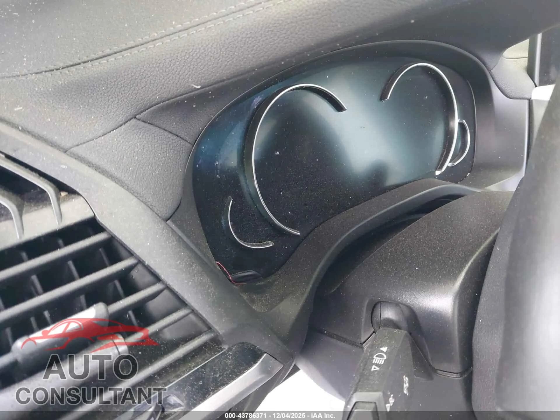 2020 BMW X3 M Damaged VIN 5YMTS0C07L9B00920 – exterior detail 2020 BMW X3 M Damaged VIN 5YMTS0C07L9B00920 – exterior detail