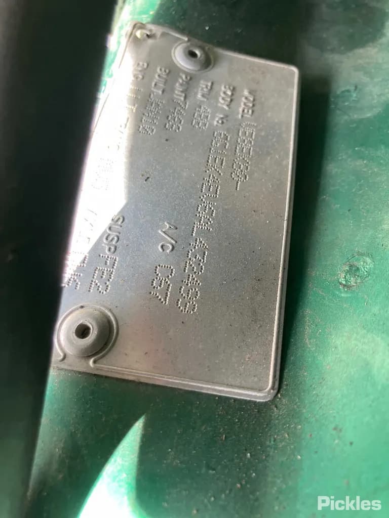 2010 Holden Ute Used VIN 6G1EK4EV6AL432499 – interior seats 2010 Holden Ute Used VIN 6G1EK4EV6AL432499 – interior seats