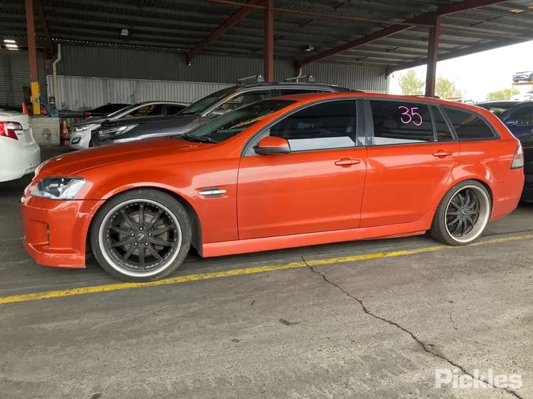 2009 Holden Commodore Used VIN 6G1EK85789L348723 – trunk area 2009 Holden Commodore Used VIN 6G1EK85789L348723 – trunk area
