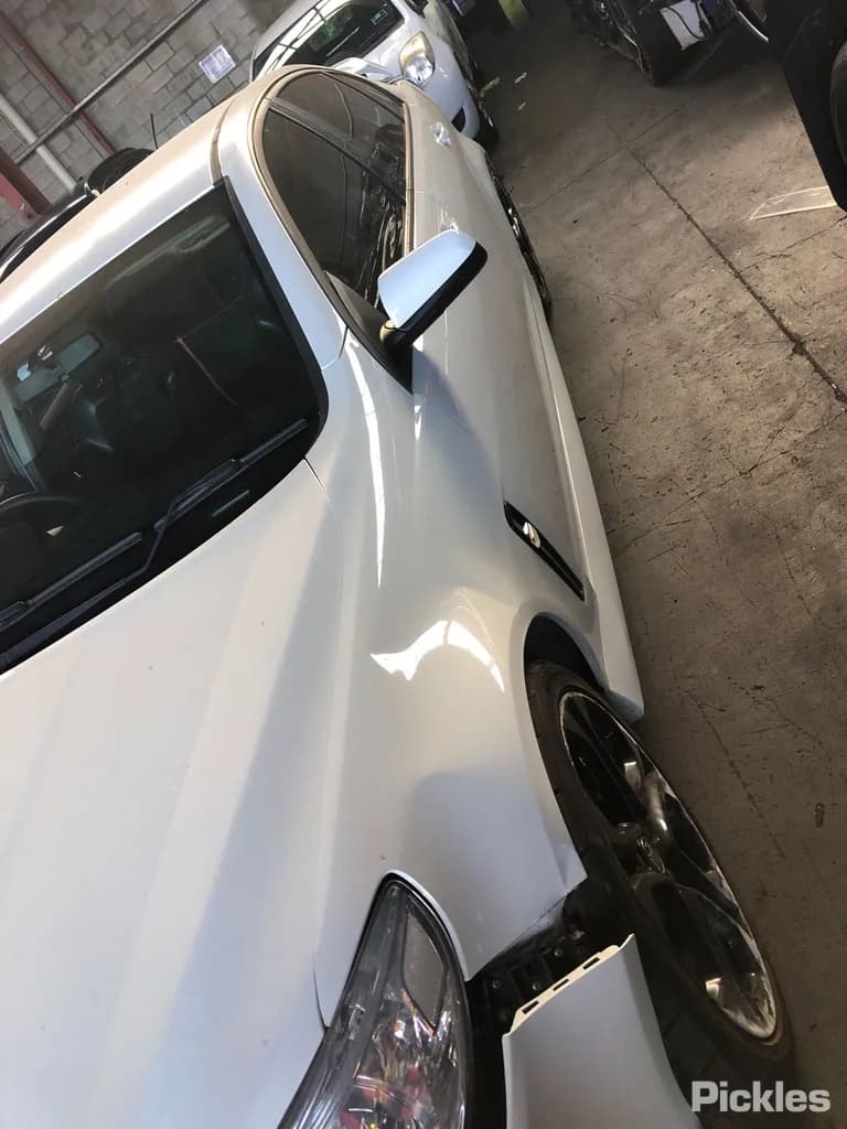 2013 Holden Commodore Used VIN 6G1FB5E3XEL908171 – side profile 2013 Holden Commodore Used VIN 6G1FB5E3XEL908171 – side profile