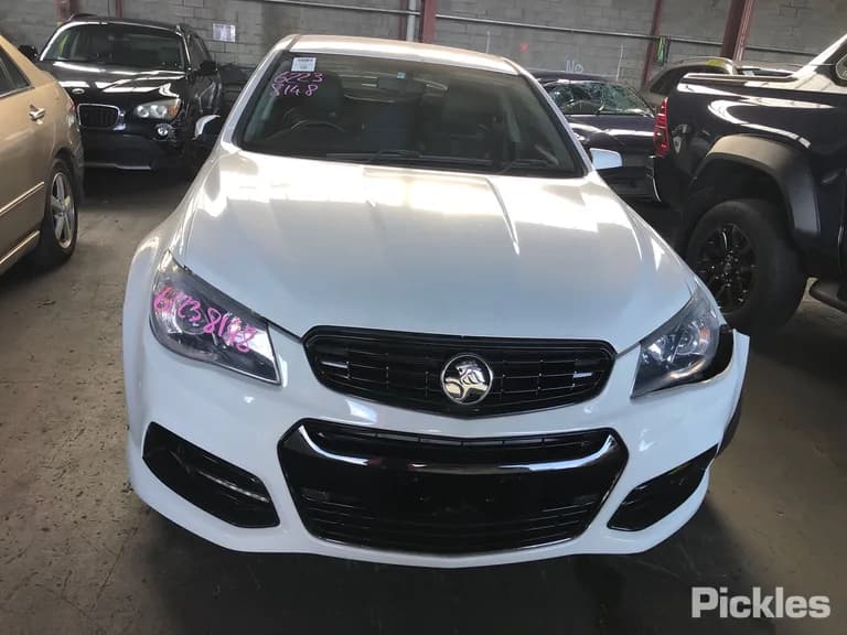 2013 Holden Commodore Used VIN 6G1FB5E3XEL908171 – interior seats 2013 Holden Commodore Used VIN 6G1FB5E3XEL908171 – interior seats