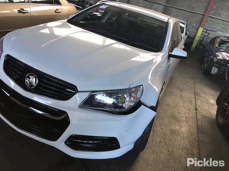 2013 Holden Commodore Used VIN 6G1FB5E3XEL908171 – photo 22 2013 Holden Commodore Used VIN 6G1FB5E3XEL908171 – photo 22