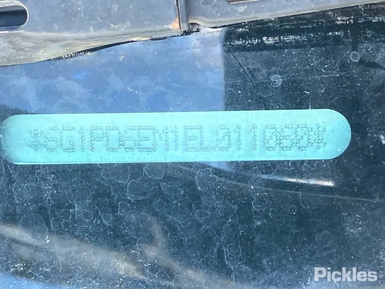 2014 Holden Cruze Used VIN 6G1PD6EM1EL011060 – front exterior 2014 Holden Cruze Used VIN 6G1PD6EM1EL011060 – front exterior