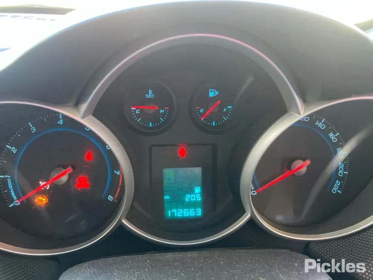 2014 Holden Cruze Used VIN 6G1PD6EM1EL011060 – interior seats 2014 Holden Cruze Used VIN 6G1PD6EM1EL011060 – interior seats