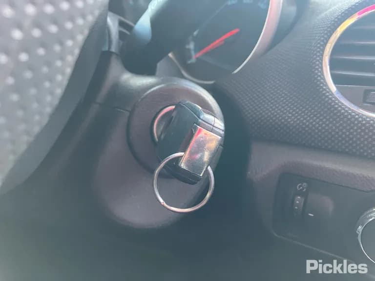 2014 Holden Cruze Used VIN 6G1PD6EM1EL011060 – odometer reading 2014 Holden Cruze Used VIN 6G1PD6EM1EL011060 – odometer reading