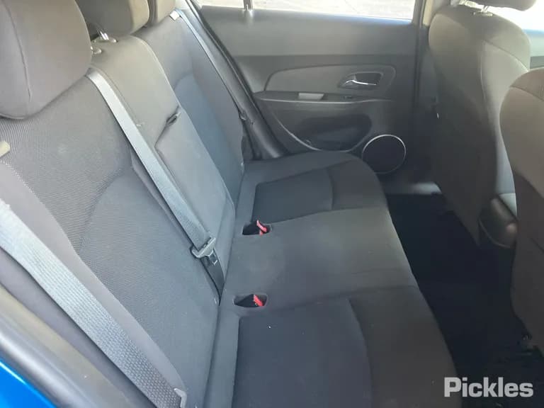 2014 Holden Cruze Used VIN 6G1PD6EM1EL011060 – photo 12 2014 Holden Cruze Used VIN 6G1PD6EM1EL011060 – photo 12