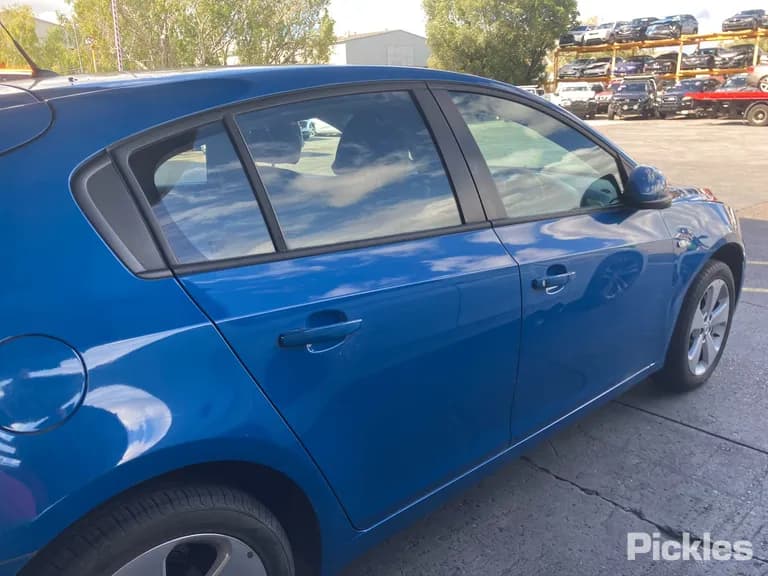 2014 Holden Cruze Used VIN 6G1PD6EM1EL011060 – photo 19 2014 Holden Cruze Used VIN 6G1PD6EM1EL011060 – photo 19