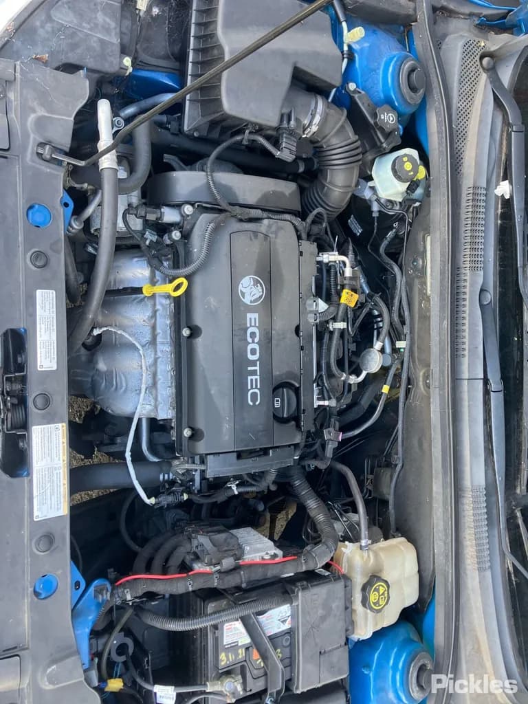 2014 Holden Cruze Used VIN 6G1PD6EM1EL011060 – photo 25 2014 Holden Cruze Used VIN 6G1PD6EM1EL011060 – photo 25