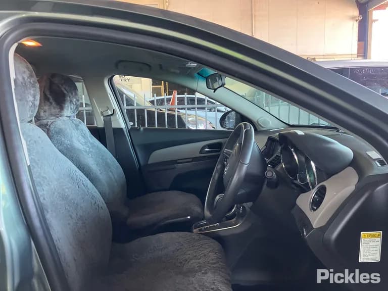 2016 Holden Cruze Used VIN 6G1PE6EM1GL219648 – photo 23 2016 Holden Cruze Used VIN 6G1PE6EM1GL219648 – photo 23