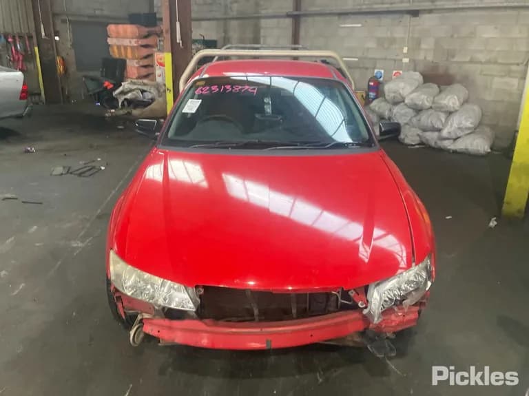 2003 Holden One tonner Used VIN 6G1YK03A83L144766 – undercarriage 2003 Holden One tonner Used VIN 6G1YK03A83L144766 – undercarriage
