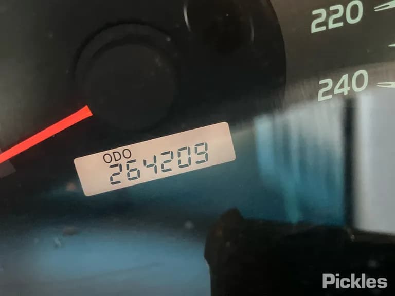 2006 Toyota Camry Used VIN 6T153BK400X006567 – undercarriage 2006 Toyota Camry Used VIN 6T153BK400X006567 – undercarriage