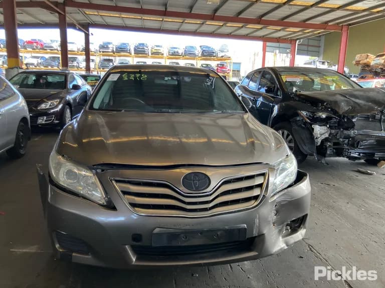2009 Toyota Camry Used VIN 6T153BK400X082858 – undercarriage 2009 Toyota Camry Used VIN 6T153BK400X082858 – undercarriage