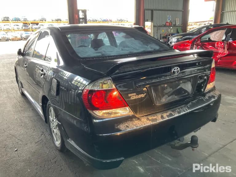 2004 Toyota Camry Used VIN 6T153XK360X303112 – photo 11 2004 Toyota Camry Used VIN 6T153XK360X303112 – photo 11